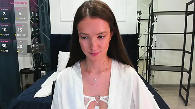 Snapshot of LoraSunnyy chatting on 03/24/26, 08:08 LoraSunnyy online show from 03/24/26, 08:08