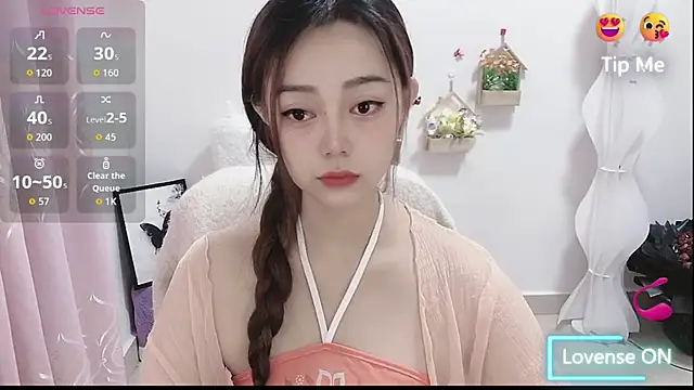 Abb-qiaoyi online show from 10/30/25, 09:04