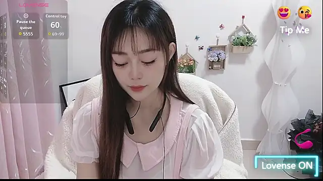 Abb-qiaoyi online show from 12/03/25, 09:13