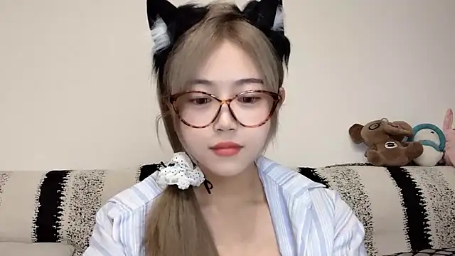 Snapshot of XingKongCOCO-107 chatting on 09/29/25, 01:38 XingKongCOCO-107 online show from 09/29/25, 01:38