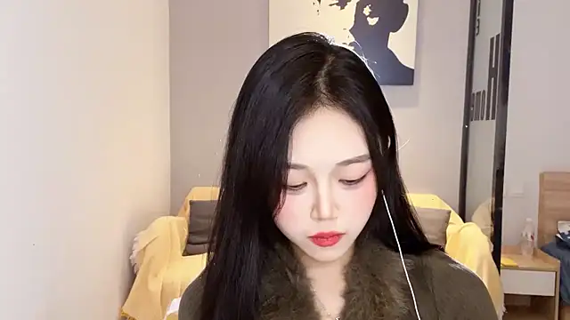 Snapshot of XingKongCOCO-107 chatting on 11/30/25, 01:04 XingKongCOCO-107 online show from 11/30/25, 01:04