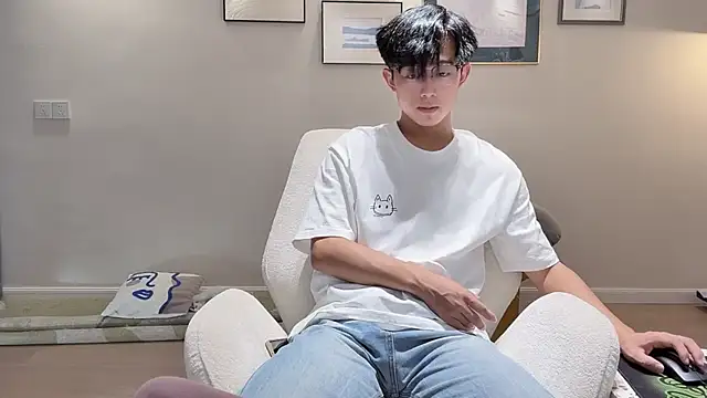 STxuguanhan online show from 09/18/25, 08:27