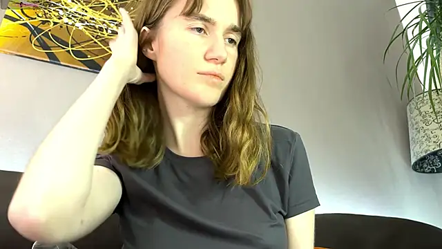 velina   online show from 11/08/25, 06:51