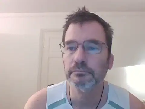 stallionrider88 online show from 12/20/25, 03:41