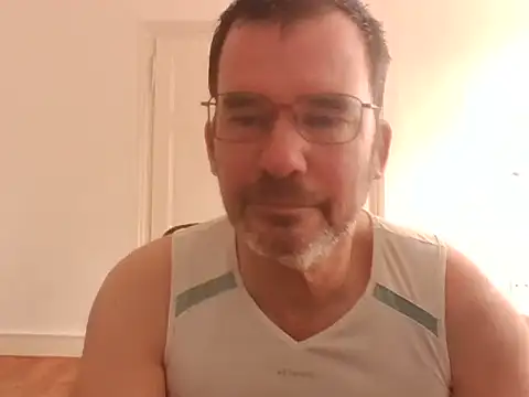 Snapshot of stallionrider88 chatting on 04/03/26, 12:14 stallionrider88 online show from 04/03/26, 12:14