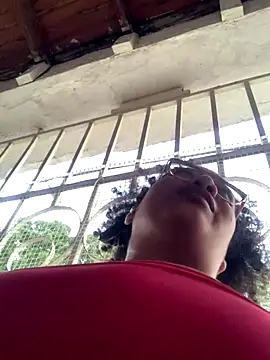 Snapshot of Yera_brown69 chatting on 11/02/25, 10:01 Yera brown69 online show from 11/02/25, 10:01