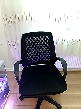 Ozi1910 online show from 11/11/25, 11:43