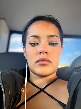 Snapshot of Risky_Workouts chatting on 02/03/26, 08:30 Risky Workouts online show from 02/03/26, 08:30