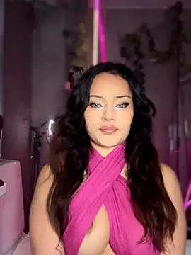 Snapshot of Risky_Workouts chatting on 02/28/26, 10:11 Risky Workouts online show from 02/28/26, 10:11