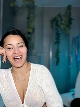 Snapshot of Risky_Workouts chatting on 03/06/26, 11:01 Risky Workouts online show from 03/06/26, 11:01