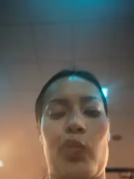 Snapshot of Risky_Workouts chatting on 03/26/26, 07:30 Risky Workouts online show from 03/26/26, 07:30