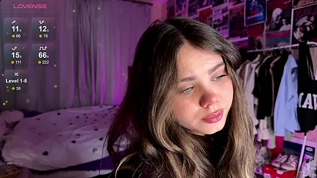 PinkiRay online show from 09/14/25, 04:28