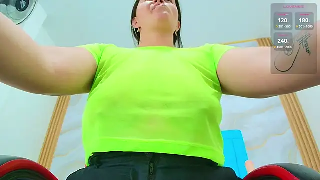 Snapshot of anapau_cooper chatting on 10/22/25, 07:13 anapau cooper online show from 10/22/25, 07:13