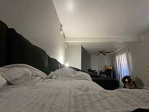 Snapshot of Lovingirl69 chatting on 09/09/25, 11:15 Lovingirl69 online show from 09/09/25, 11:15