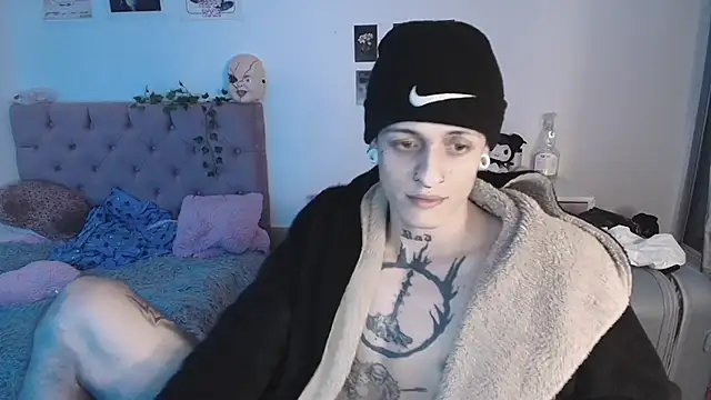 2cyboy  online show from 09/11/25, 03:17