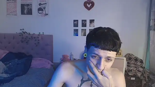 2cyboy  online show from 09/21/25, 03:08