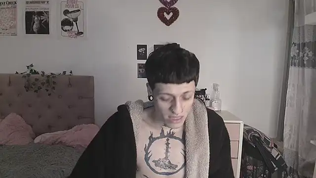 2cyboy  online show from 09/25/25, 02:32