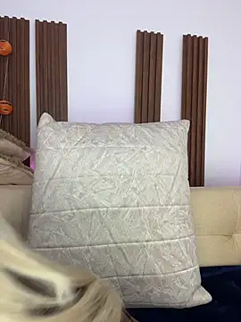 Snapshot of Mya_lorenz chatting on 11/01/25, 07:10 Mya lorenz online show from 11/01/25, 07:10