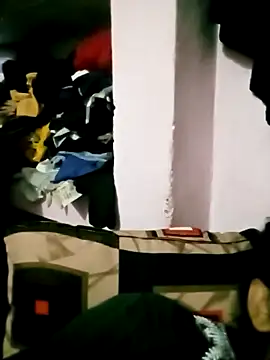 Snapshot of Hot_tin74 chatting on 09/15/25, 06:52 Hot tin74 online show from 09/15/25, 06:52