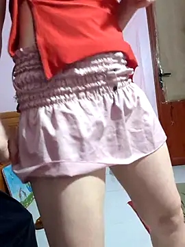Lilyy-y online show from 09/25/25, 11:47