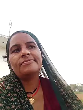 Suhani hot12 online show from 09/26/25, 12:20