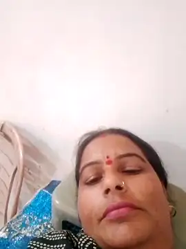 Snapshot of Suhani_hot12 chatting on 03/16/26, 07:23 Suhani hot12 online show from 03/16/26, 07:23