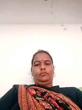 Snapshot of Suhani_hot12 chatting on 03/22/26, 02:26 Suhani hot12 online show from 03/22/26, 02:26