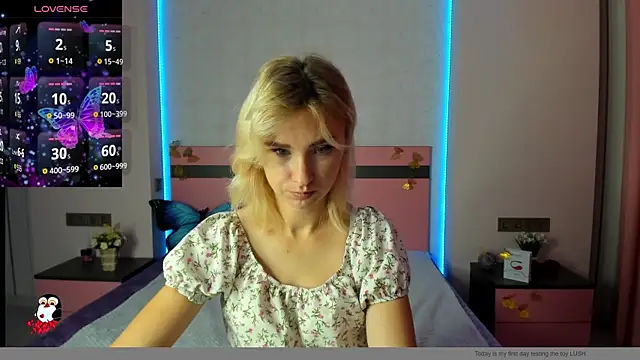 MeryMidnight online show from 09/29/25, 06:18