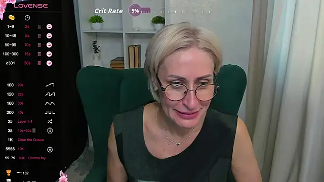 Snapshot of PamellaMurphy chatting on 09/19/25, 08:16 PamellaMurphy online show from 09/19/25, 08:16