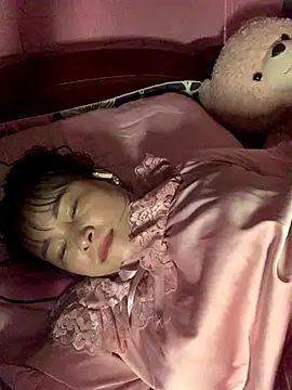 Star-sweet online show from 10/28/25, 05:55