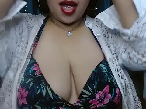 Snapshot of Your_candy_47 chatting on 04/04/26, 02:47 Your candy 47 online show from 04/04/26, 02:47