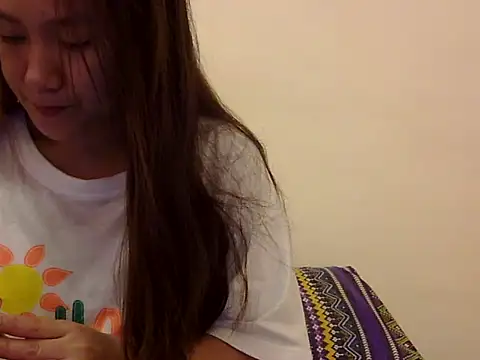 Snapshot of Lovelyclaya chatting on 09/22/25, 02:35 Lovelyclaya online show from 09/22/25, 02:35