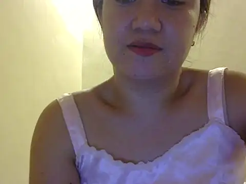 Snapshot of Lovelyclaya chatting on 09/27/25, 02:44 Lovelyclaya online show from 09/27/25, 02:44