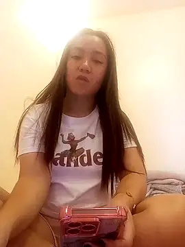 Snapshot of Lovelyclaya chatting on 12/04/25, 05:17 Lovelyclaya online show from 12/04/25, 05:17