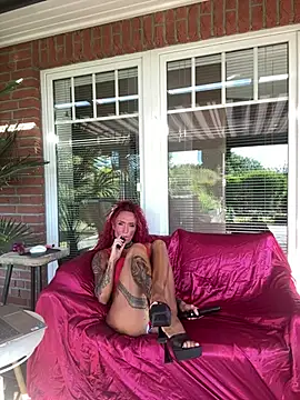Snapshot of Hotmilfhamburg1 chatting on 05/24/26, 04:12 Hotmilfhamburg1 online show from 05/24/26, 04:12
