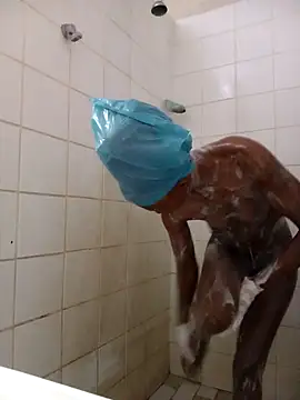 Snapshot of BadGirlSexyT chatting on 10/05/25, 03:10 BadGirlSexyT online show from 10/05/25, 03:10