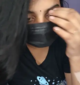 Snapshot of Telugu_sweet_couple_345 chatting on 11/26/25, 08:21 Telugu sweet couple 345 online show from 11/26/25, 08:21