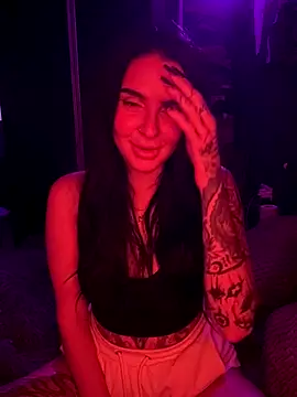 Snapshot of sweetyasmiin chatting on 09/12/25, 11:48 sweetyasmiin online show from 09/12/25, 11:48