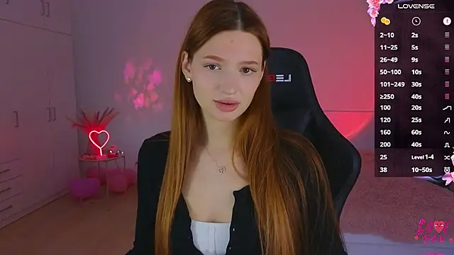 Snapshot of CuteAriel7 chatting on 02/25/26, 04:27 CuteAriel7 online show from 02/25/26, 04:27