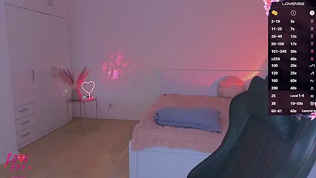 Snapshot of CuteAriel7 chatting on 03/25/26, 05:52 CuteAriel7 online show from 03/25/26, 05:52