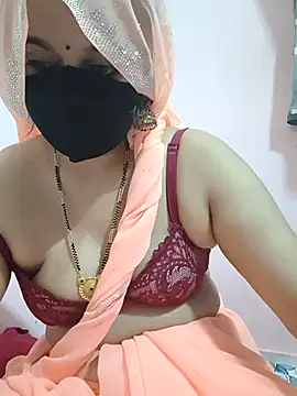 Snapshot of nice_touch9733 chatting on 09/24/25, 05:38 nice touch9733 online show from 09/24/25, 05:38