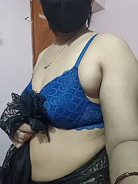 nice touch9733 online show from 11/18/25, 06:01