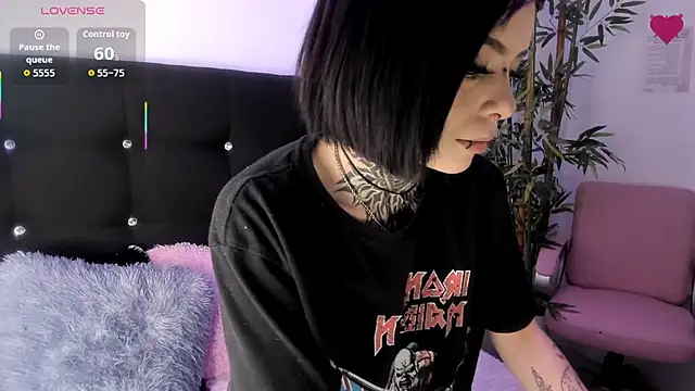 Snapshot of Sammy_f_uck chatting on 09/10/25, 09:15 Sammy f uck online show from 09/10/25, 09:15