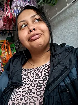 Alessandraa- online show from 11/16/25, 06:35