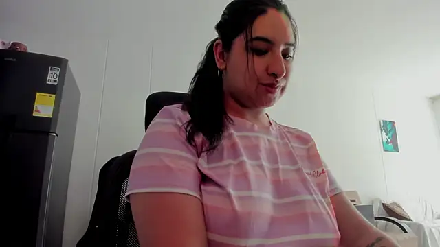 alice coopperx online show from 03/09/26, 02:10