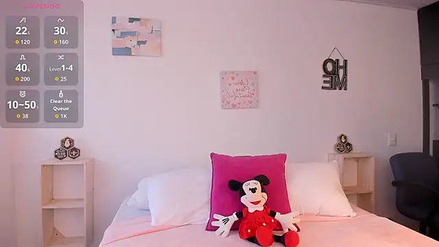 Natalia  Miller online show from 09/10/25, 08:53