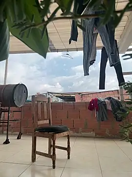 Natalia  Miller online show from 12/16/25, 08:25