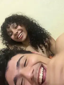 Snapshot of Casal-foda_braba chatting on 03/07/26, 05:48 Casal-foda braba online show from 03/07/26, 05:48