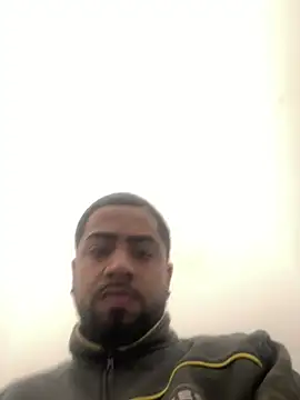 Snapshot of Bryan056_ chatting on 04/13/26, 09:26 Bryan056 online show from 04/13/26, 09:26