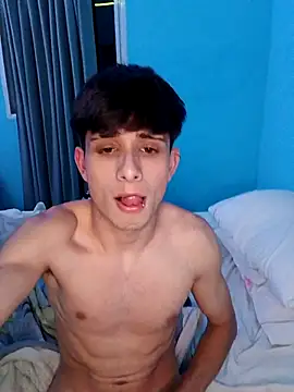 Snapshot of matiatr1112 chatting on 11/12/25, 05:30 matiatr1112 online show from 11/12/25, 05:30